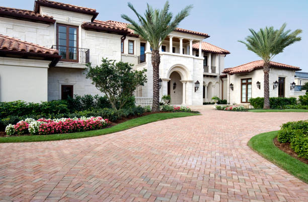 Best Professional Driveway Pavers  in Stoughton, WI